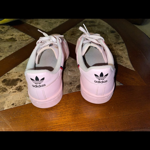 Adidas Classics - Picture 4 of 5